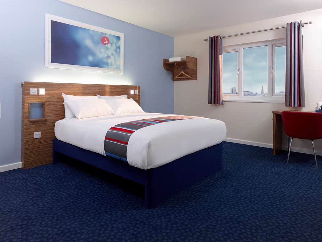 Travelodge Birmingham Сътън Колдфийлд Стая снимка